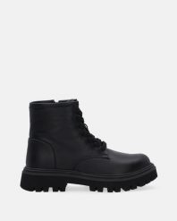 CZARNE TRZEWIKI DAMSKIE 26282L BLACK. Czarne botki Venezia, bez wzorów, ze skóry, bez obcasa, bez zapięcia. Za 239.00 zł.
