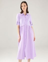 SUKIENKA MIDI Z GUZIKAMI. Sukienki Unisono, l, bez wzorów, z bawełny, klasyczne, bez kołnierzyka, bez ramiączek, midi. Za 239.00 zł.