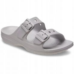 Klapki Dla Dorosłych Crocs Saturday Sandal. Szare klapki Crocs, bez wzorów, z materiału, bez obcasa, bez zapięcia. Za 199.99 zł.