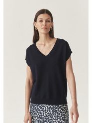 TATUUM Sweter "Ezalja" w kolorze granatowym rozmiar: M. Niebieskie swetry Tatuum, m, bez wzorów, bez ramiączek. Za 93.07 zł.