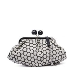 Torebka Weekend Max Mara. Czarne kopertówki Weekend Max Mara, bez wzorów, wizytowe, bez dodatków. Za 2,439.00 zł.