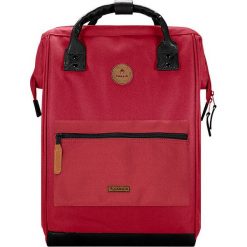 Cabaia plecak Adventurer kolor czerwony duży gładki. Czerwone plecaki Cabaia, bez wzorów, do ręki, bez dodatków. Za 449.99 zł.