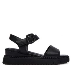 Sandały Tamaris. Czarne sandały Tamaris, bez wzorów, bez obcasa, na koturnie, bez zapięcia. Za 369.99 zł.