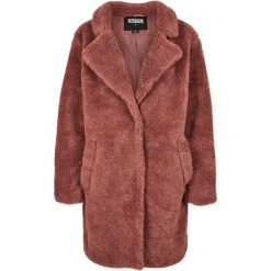 Parka dla kobiet Urban Classic oversized sherpa. Czerwone płaszcze Urban Classics, na zimę, bez wzorów, bez kaptura. Za 340.00 zł.