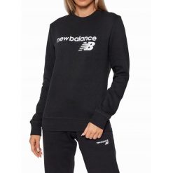 Bluza na co dzień damska NEW BALANCE bez kaptura. Czarne bluzy New Balance, bez wzorów, bez ramiączek, bez kaptura. Za 199.00 zł.