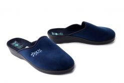 ADANEX 29262 109VH granatowy, kapcie damskie. Niebieskie kapcie Adanex, bez wzorów. Za 74.99 zł.
