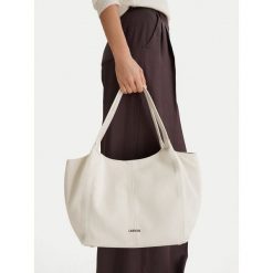 Torebka Lasocki. Shopper bag Lasocki, bez wzorów, bez dodatków. Za 199.99 zł.