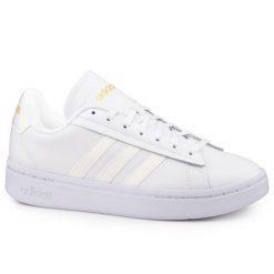 Buty damskie sportowe trampki Adidas GRAND COURT ALPHA. Białe trampki adidas, bez wzorów, sportowe, bez zapięcia. W wyprzedaży za 209.00 zł.