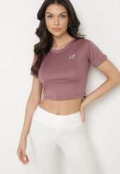 Fioletowy T-shirt Crop Top Ozdobiony Literką Koliviela. Fioletowe t-shirty Born2be, l, z aplikacjami, z jeansu, eleganckie, bez kołnierzyka, bez ramiączek. Za 39.99 zł.