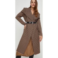 Answear Lab płaszcz damski kolor brązowy przejściowy niezapinany. Brązowe płaszcze Answear Lab, l, bez wzorów, z dzianiny, bez kaptura. Za 269.99 zł.