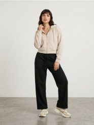 Dresowa rozpinana bluza z kapturem - beżowy. Brązowe bluzy Sinsay, l, bez wzorów, z dresówki, bez ramiączek, z kapturem. Za 39.99 zł.