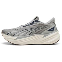 Buty sportowe Puma Maxima Pro. Szare buty treningowe Puma, bez wzorów, bez zapięcia, na fitness i siłownię. Za 590.00 zł.