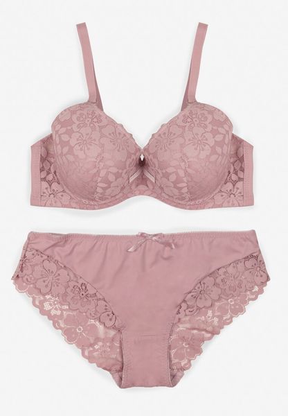 Jasnofioletowy Koronkowy Komplet Biustonosz i Majtki Figi w Klasycznym Stylu Ezirene. Fioletowe figi Renee, z aplikacjami, z jeansu. Za 39.99 zł.