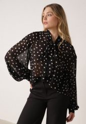 Czarna Półtransparentna Koszula w Groszki z Wiązaniem z Wiskozy i Bawełny Iamine. Czarne koszule Born2be, m, bez wzorów, z bawełny, biznesowe, bez kołnierzyka, bez ramiączek. Za 109.99 zł.
