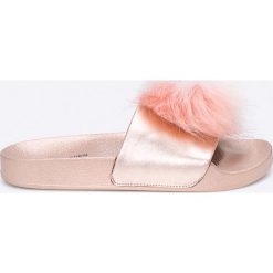 Steve Madden - Klapki. Klapki marki NABAIJI. W wyprzedaży za 149.90 zł.