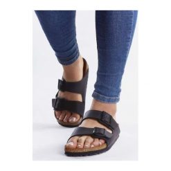 Birkenstock 051793 Black, klapki. Czarne klapki Birkenstock, bez wzorów, bez obcasa, bez zapięcia. Za 259.00 zł.
