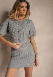 Szary Kardigan z Wełną i Ozdobnymi Guzikami i Tłoczeniem Halanira. Szare swetry Renee, z aplikacjami, z wełny, eleganckie, bez ramiączek. W wyprzedaży za 119.99 zł.