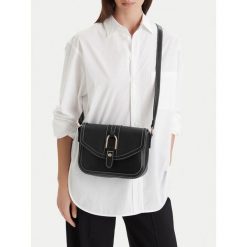 Torebka Beverly Hills Polo Club. Czarne listonoszki Beverly Hills Polo Club, bez wzorów, bez dodatków. Za 186.99 zł.