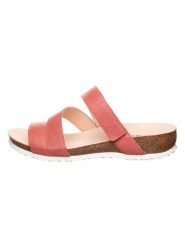 Think! Skórzane klapki w kolorze jasnoczerwonym rozmiar: 39. Czerwone klapki Think!, bez wzorów, klasyczne, z otwartym noskiem, bez obcasa, bez zapięcia. Za 173.99 zł.