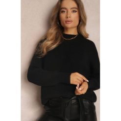 Czarny Golf Dysasha. Czarne swetry Renee, m, bez wzorów, z dzianiny, eleganckie, bez ramiączek. W wyprzedaży za 127.99 zł.