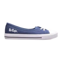 Trampki Lee Cooper LCW-23-31-1789L niebieskie. Niebieskie trampki na lato, bez wzorów, z materiału, bez zapięcia, tenisowe. Za 263.32 zł.