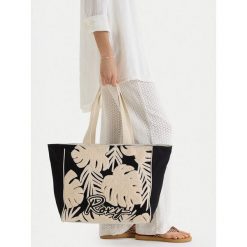 Torebka Roxy. Czarne torebki klasyczne Roxy, bez wzorów, bez dodatków. Za 139.99 zł.