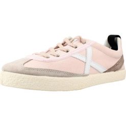 Buty MUNICH 8161072m Rose. Czerwone buty trekkingowe munich, ze skóry, bez zapięcia. Za 290.99 zł.