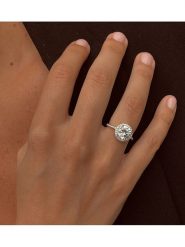 Les Petites Précieuses Srebrny pierścionek z cyrkoniami rozmiar: 56. Szare pierścionki Les Petites Précieuses, z cyrkonią, srebrne. Za 216.22 zł.