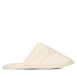 Kapcie Calvin Klein Jeans. Kapcie Calvin Klein Jeans, bez wzorów, z jeansu. Za 209.99 zł.