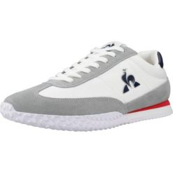 Buty LE COQ SPORTIF VELOCE I Biały. Białe buty trekkingowe Le Coq Sportif, bez wzorów, ze skóry, bez zapięcia, trekkingowe. Za 313.99 zł.