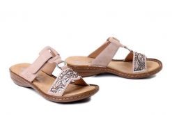 RIEKER 608K2-31 rosa, klapki damskie. Czerwone klapki Rieker, bez wzorów, bez obcasa, bez zapięcia. Za 239.92 zł.