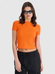 4F T-shirt slim z waflowej dzianiny damski - pomarańczowy L. Brązowe t-shirty 4f, l, bez wzorów, z dzianiny, klasyczne, bez kołnierzyka, bez ramiączek. W wyprzedaży za 39.99 zł.