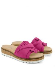 LaShoe Skórzane klapki w kolorze różowym rozmiar: 40. Różowe klapki LaShoe, bez wzorów, z materiału, klasyczne, z otwartym noskiem, bez obcasa, bez zapięcia. Za 140.86 zł.