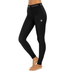 Legginsy termoaktywne do sportów zimowych damskie SIROKO Blink. Czarne bielizna termoaktywna damska SIROKO, bez wzorów, sportowe. W wyprzedaży za 127.00 zł.