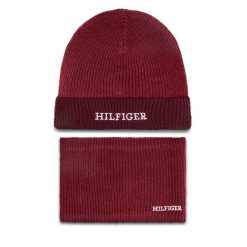 Komplet czapka i komin Tommy Hilfiger. Czerwone szaliki i kominy Tommy Hilfiger, bez wzorów. Za 179.99 zł.