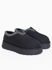 Blackfield Botki "Ben" w kolorze czarnym rozmiar: 39. Czarne botki Blackfield, bez wzorów, bez obcasa, na platformie, bez zapięcia. Za 169.67 zł.