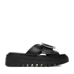 Klapki G-Star Raw. Czarne klapki G-Star Raw, bez wzorów, retro, bez obcasa, bez zapięcia. Za 249.99 zł.