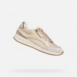 Buty GEOX D BULMYA Beżowy. Brązowe buty trekkingowe Geox, z materiału, bez zapięcia. Za 369.99 zł.