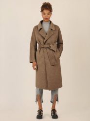 APART Płaszcz przejściowy w kolorze karmelowym rozmiar: 36. Brązowe płaszcze Apart, bez wzorów, z wełny, bez kaptura. Za 525.86 zł.