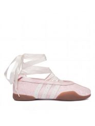 Adidas Baleriny Liberty London IH6915 Różowy. Czerwone baleriny adidas, bez wzorów, z materiału, bez obcasa, bez zapięcia. Za 479.99 zł.