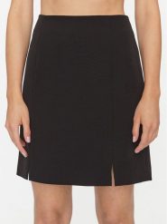 Bruuns Bazaar Spódnica trapezowa Rubysue Susan BBW3001 Czarny Regular Fit. Czarne spódnice Bruuns Bazaar, bez wzorów, z syntetyku, mini, trapezowe. Za 709.99 zł.
