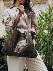 Maison héritage PARIS Skórzany shopper bag "Ori" w kolorze jasnobrązowym - 45 x 35 cm rozmiar: onesize. Brązowe shopper bag maison héritage PARIS, bez wzorów, z materiału, na ramię, bez dodatków. Za 409.97 zł.