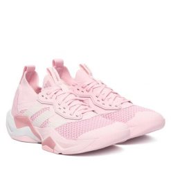 Buty na siłownię adidas. Czerwone buty treningowe adidas, bez wzorów, bez zapięcia, na fitness i siłownię. Za 499.99 zł.