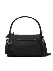 Calvin Klein Torebka Pocket Nylon Bag W/ Strap LV04F3132G Czarny. Czarne torebki klasyczne Calvin Klein, bez wzorów, z materiału, bez dodatków. Za 379.99 zł.