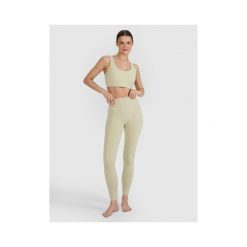 Legginsy do jogi i pilatesu szybkoschnące damskie 4F 4FWSS25TFTIF323. Zielone legginsy 4f, bez wzorów, z elastanu, sportowe. Za 91.99 zł.