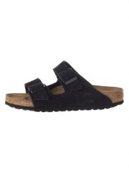Birkenstock Skórzane klapki "Arizona" w kolorze czarnym rozmiar: 35. Czarne klapki Birkenstock, bez wzorów, ze skóry, klasyczne, bez obcasa, bez zapięcia. Za 454.95 zł.
