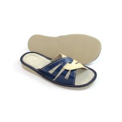 Kapcie damskie R.36 wygodne antypoślizgowe oddychające wsuwane klapki KD-05-DB-36. Niebieskie kapcie bez wzorów, ze skóry. Za 27.06 zł.