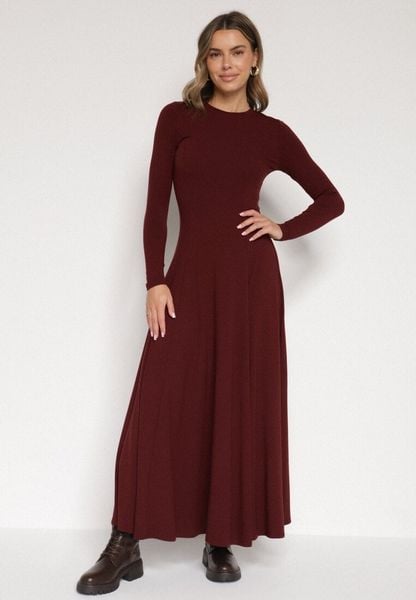 Bordowa Bawełniana Sukienka o Rozkloszowanym Kroju Tuselenea. Czerwone sukienki Born2be, na co dzień, l, bez wzorów, z bawełny, eleganckie, bez kołnierzyka, bez ramiączek, maxi, rozkloszowane. Za 159.99 zł.