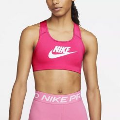 Stanik Sportowy Damski Nike Swoosh Futura. Czerwone biustonosze sportowe Nike, bez wzorów, na fitness i siłownię. Za 123.20 zł.