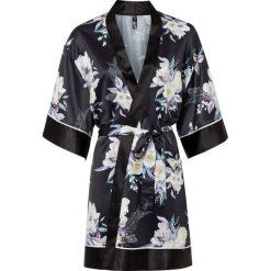 Szlafrok kimono satynowe. Czarne szlafroki damskie bonprix, bez wzorów, z satyny, bez ramiączek. Za 109.99 zł.